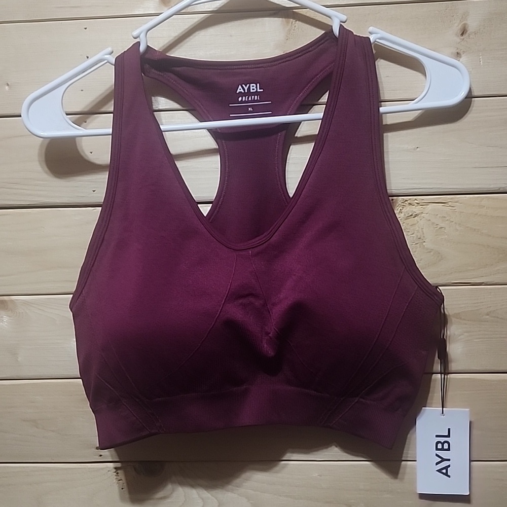 AYBL Sports Bra Size XL NWT Burgandy